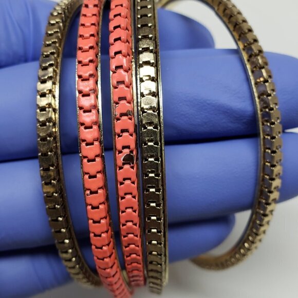 Women's Stunning Set of 5 Gold-tone & Salmon pink Colors Bangle Bracelets - Picture 5 of 8